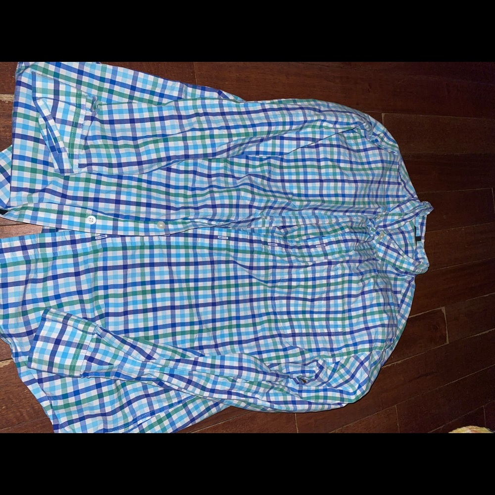Men’s dress shirt